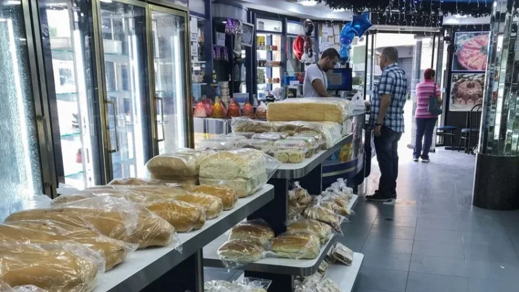 ¡Compran el Pan en Cuotas! Empleados de Comercio claman por medidas urgentes