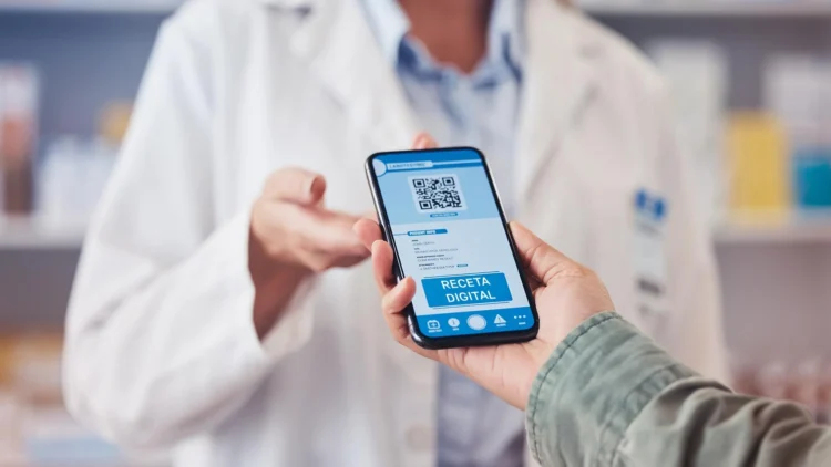 ¡Adiós al Papel! 📲 La Receta Electrónica ahora es obligatoria para ¡Todo!