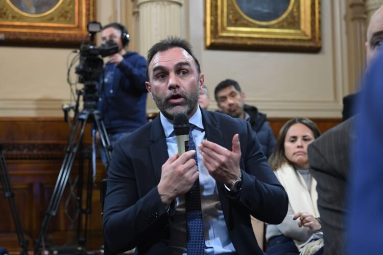 Atauche durisimo contra Morales y Sadir: «castigan a los jujeños con impuestos altísimos»