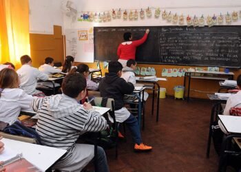 Consensuan nueva grilla de calificación docente