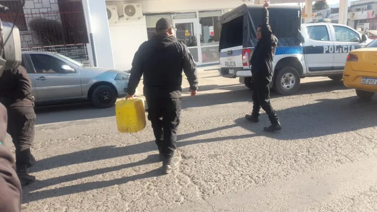 ¡Conmoción en Jujuy!  Hombre intentó prenderse fuego