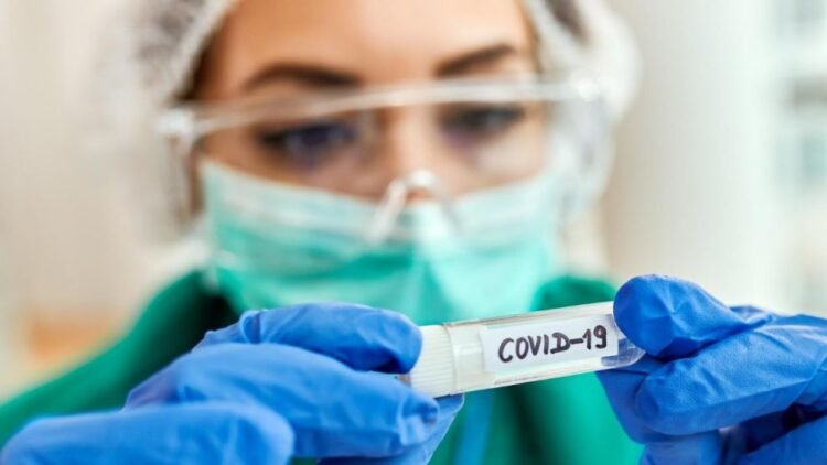 No de nuevo decía: COVID-19 y la variante «Frankenstein» (XFG)