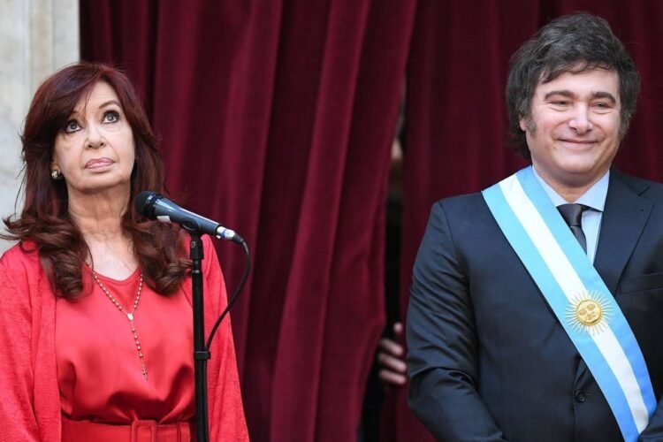 Milei vs Cristina: el Gobierno apeló el fallo que la salvaba de pagar 22.300 millones por Vialidad
