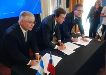 Jujuy firmó acuerdo para instalar una oficina de la  Zofri  en San Salvador