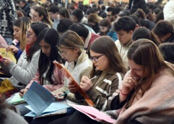 Exámenes de residencias médicas serán de gestión provincial a partir de 2026