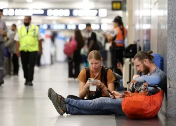 Posibles demoras en vuelos nacionales por asambleas de ATE