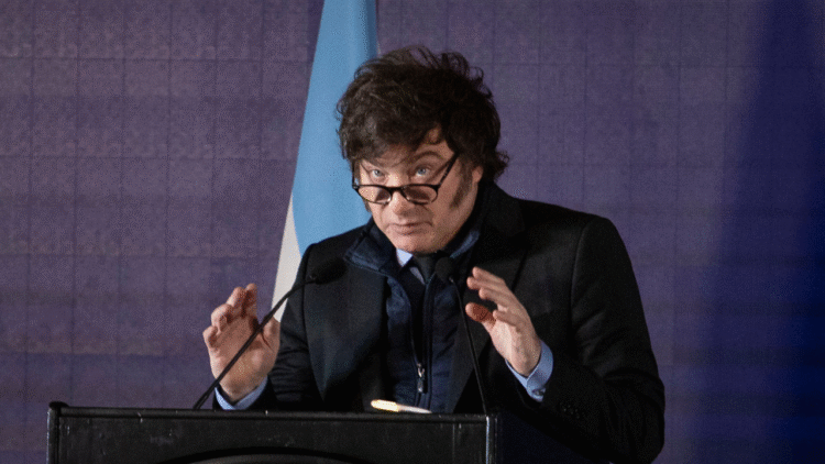 Milei confirma un nuevo aumento para jubilados: ¿cuánto cobrarán en octubre?