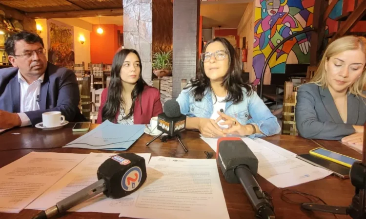 Moisés presentó un Amparo en contra de la Ley que permite la privatización de empresas estatales en Jujuy