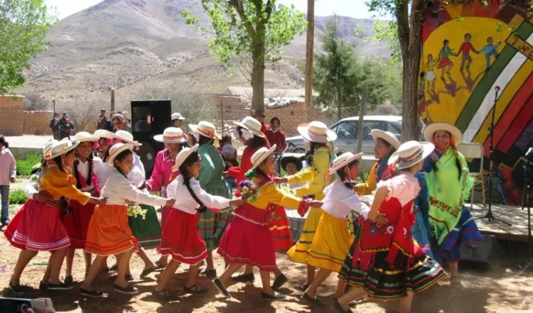 Humahuaca se prepara para el 43° Tantanakuy infantil y juvenil