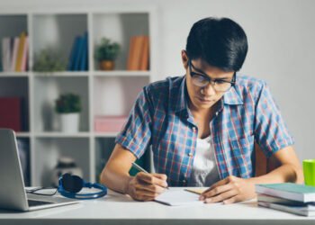 Abren convocatoria para becas de la Fundación Universidad del Río de la Plata en Jujuy