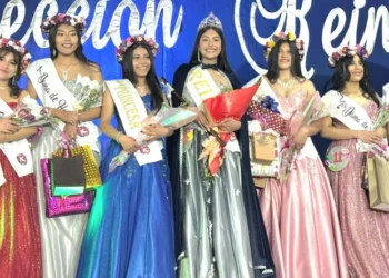 Elección Reina Capital 2025: Un espectáculo con inteligencia artificial, mascotas y música en vivo