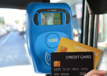 ¿Estás seco? Desde hoy podes tarjetear el pasaje de colectivo urbano
