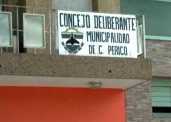 Perico en llamas: denuncian la expulsión ilegal de una concejal y piden la intervención del municipio