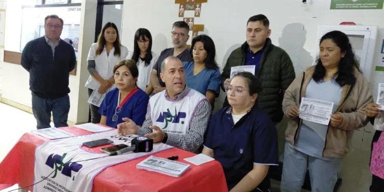 Grave denuncia de APUAP por «vaciamiento» del sistema de salud provincial y salarios congelados
