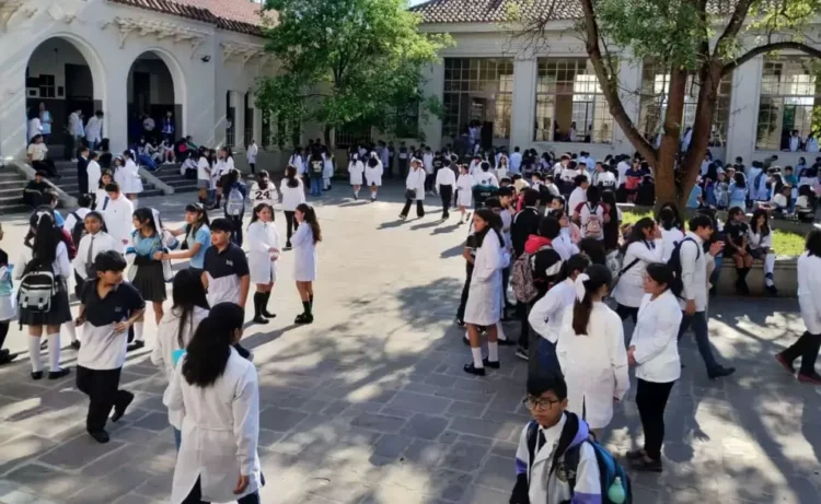 Sorteo de «Momento» para colegios con sobredemanda para el ingreso a primer año