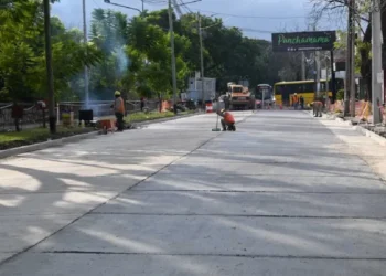 Circular con precaución: Restricción vehicular en avenida Hipólito Yrigoyen por obras de repavimentación