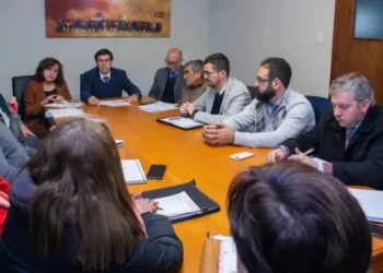 Gremios y Gobierno se ven nuevamente las caras