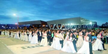 Cuenta regresiva: Casi 4.000 egresados confirmados para la Cena Blanca 2025