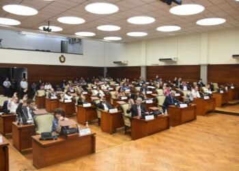 Legislatura de Jujuy: Cobran 4 millones de pesos por mes y no trabajan
