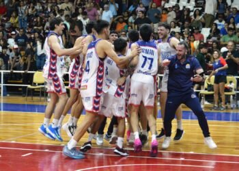Salteños hijos nuestros: Jujuy Básquet ganó el clásico