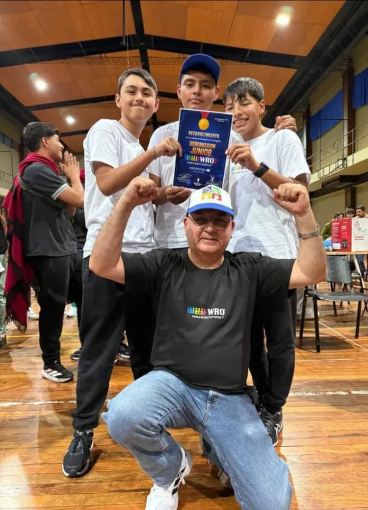 Ayudemos a estos estudiantes jujeños para que puedan competir en el Mundial de Robótica de Singapur