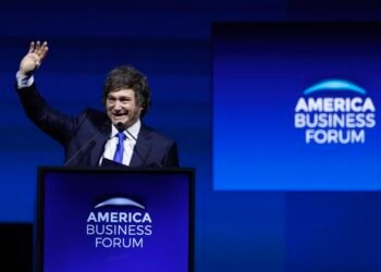 Milei en Nueva York para reunirse con inversores y visitar la tumba del Rebe de Lubavitch