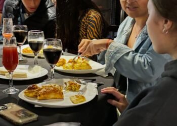 Definieron el menú de la Cena Blanca 2025: Estudiantes realizaron la degustación