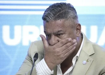 Se pudrió todo: Milei avanza fuerte contra Chiqui Tapia y sus esbirros