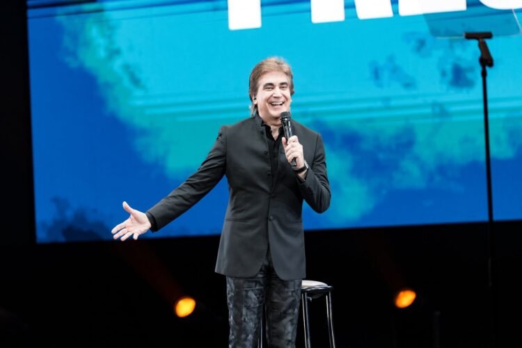 Mide menos que la Izquierda: el experimento del pastor presidenciable es un fracaso