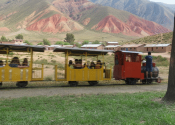 El Tren Solar de la Quebrada suspende su servicio por mantenimiento