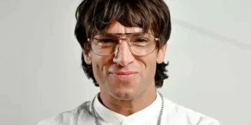 URGENTE: Joaquín Levinton de la banda Turf, fue internado por descompensación cardíaca en Palermo