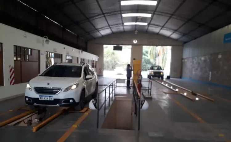 Reforma de la Revisión Técnica Obligatoria: Nuevos plazos, talleres privados y oblea digital para 2026