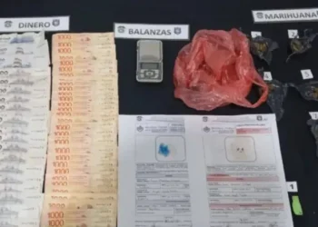 Golpe al narcomenudeo: Desbaratan punto de venta de drogas en Monterrico y detienen a un Hombre de 30 años