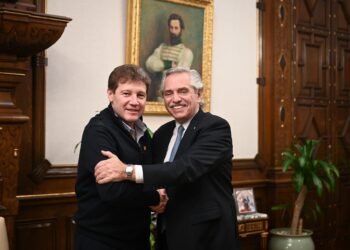 Gobernador llora impuestos porque se robó la plata de los aguinaldos