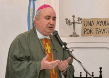 La iglesia pide una colaboración para mantener la carpa que está en La Catedral