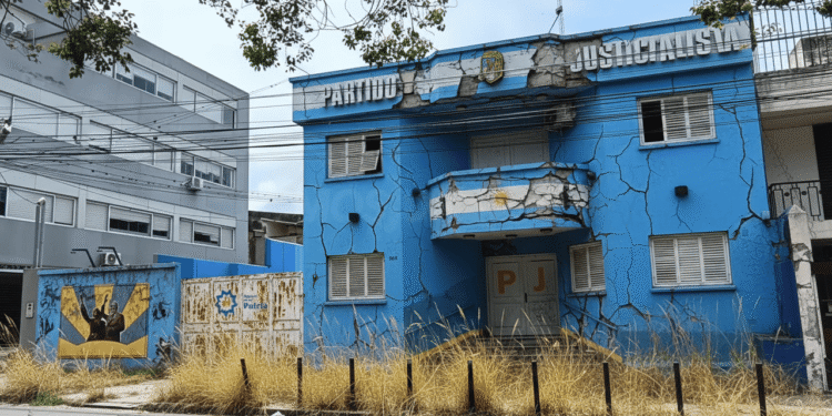 Fuera de la realidad: La interna del PJ Jujuy se aviva con la renuncia de 25 candidatos de la lista Generación Valiente