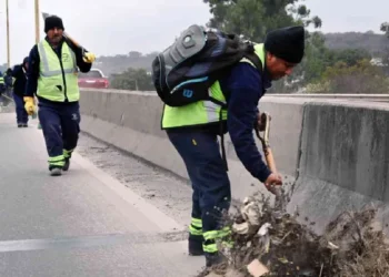 Corte parcial en Av. General Savio por tareas de limpieza
