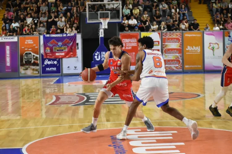 Derrota agónica: Jujuy Básquet cayó ante Rivadavia de Mendoza en la última jugada