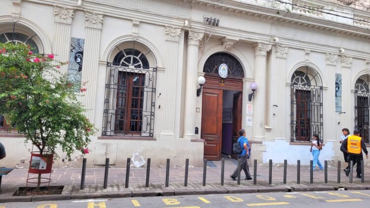 Un hombre falleció en la Facultad de Humanidades de la UNJu