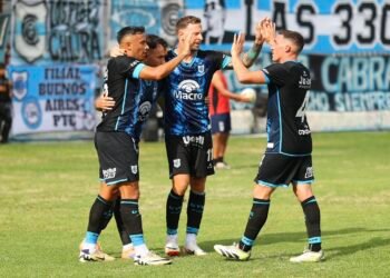 Lo llora Chiqui Tapia: luego de robarle el ascenso, Gimnasia debutó con triunfo en 2026