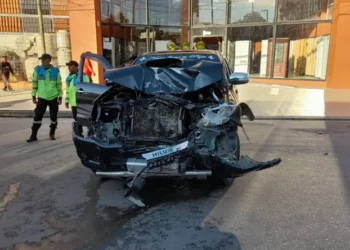 Borracho causó un violento choque en avenida Almirante Brown