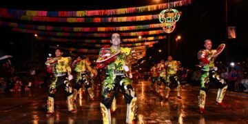 Corsos capitalinos: La Avenida Forestal se viste de fiesta este fin de semana