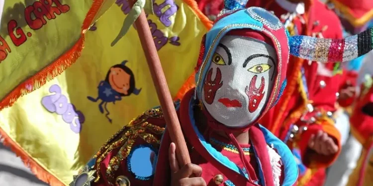 Uno con sol y el otro con agua: Así estará el tiempo para Compadres y Comadres