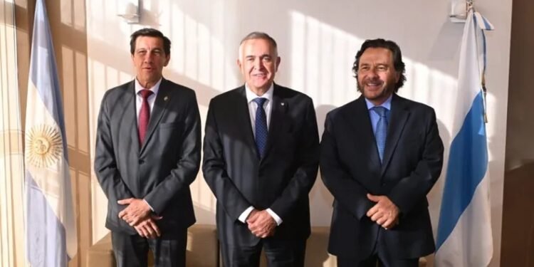 Sadir se aleja de Provincias Unidas y se uniría a gobernadores del PJ