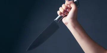 Salida tranqui a bailar: Mujer apuñaló a su pareja dentro de un boliche