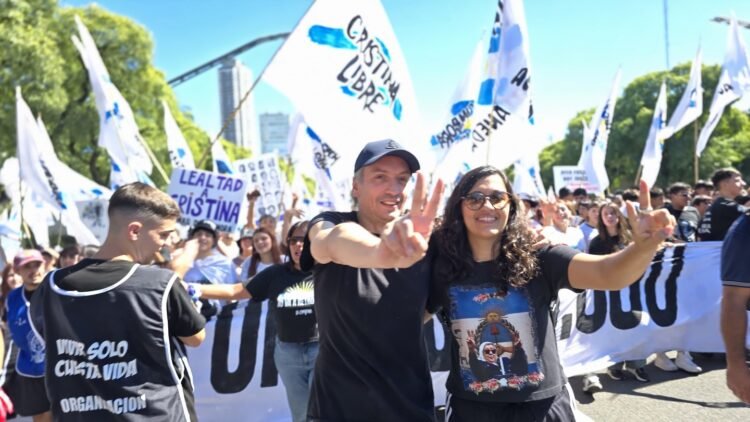 Leila Chaher reapareció lejos de Jujuy y marchó con La Cámpora