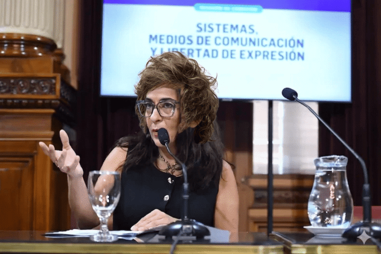 Carolina Moisés fue ratificada al frente de la Comisión de Sistemas, Medios y Libertad de Expresión del Senado