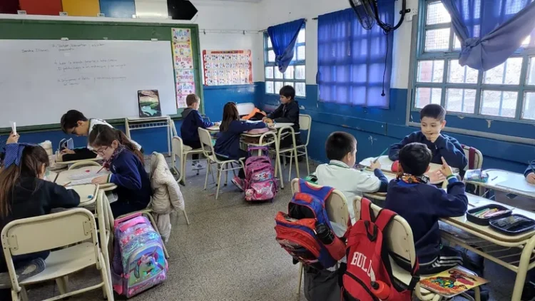 Retorno a las aulas de Jujuy marcado por un fuerte paro docente
