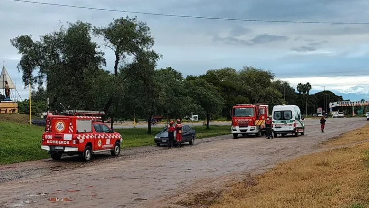 Alerta en Perico: corte total en el acceso por una importante fuga de gas tras el temporal