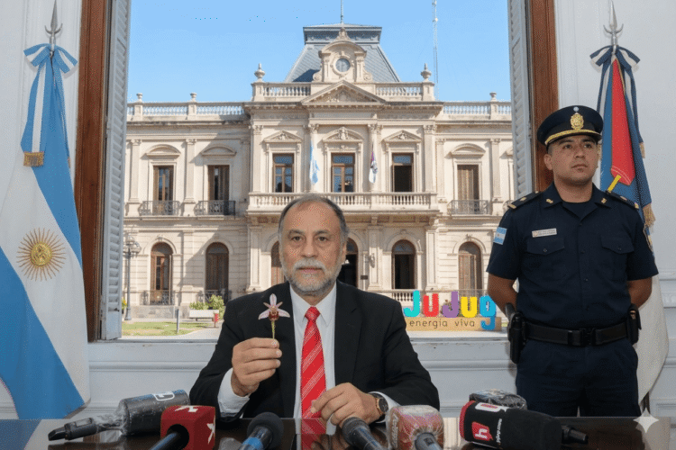 El Gobierno busca una tregua con las fuerzas de seguridad